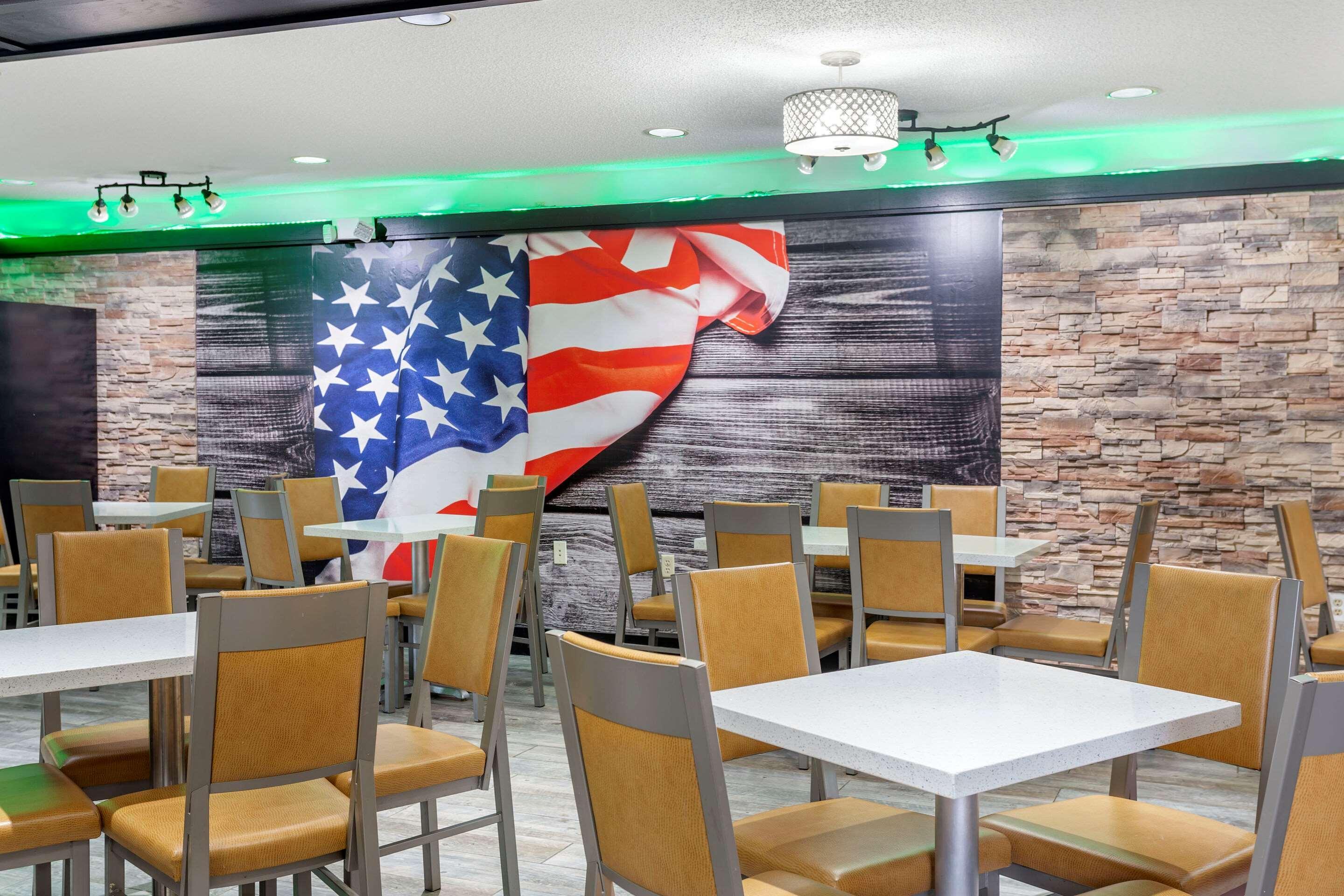 Quality Inn St Robert - Ft Leonard Wood Saint Robert Bagian luar foto