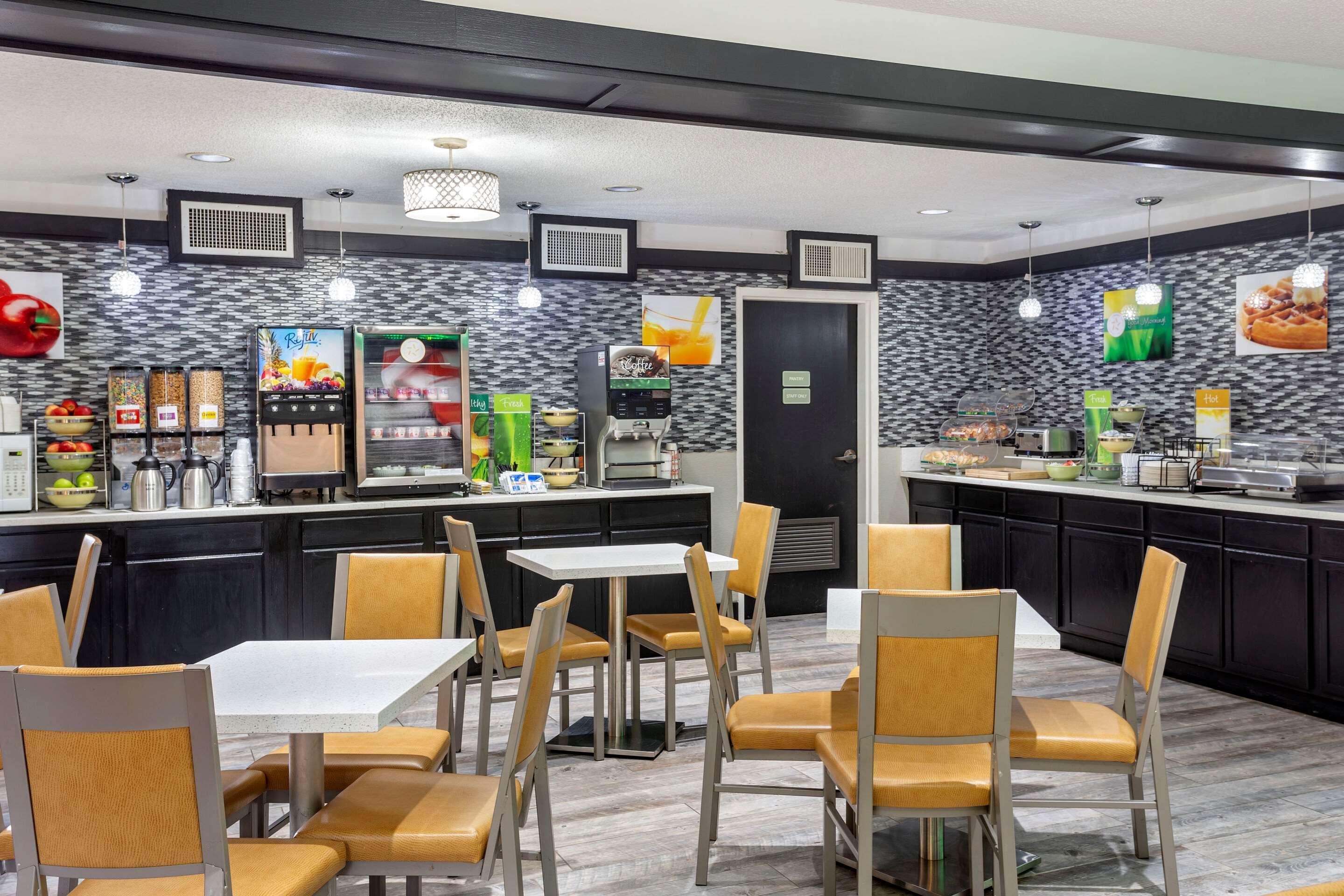 Quality Inn St Robert - Ft Leonard Wood Saint Robert Bagian luar foto
